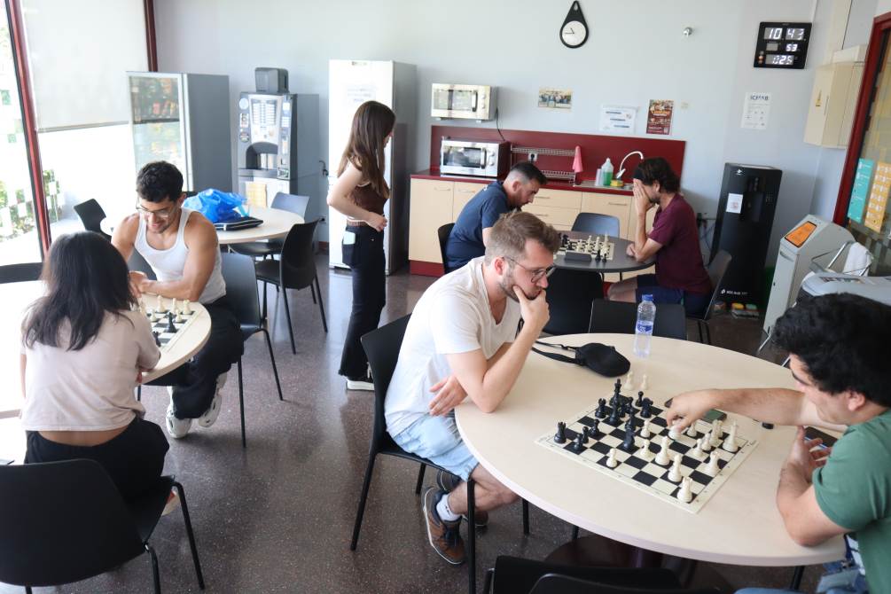 chess.jpg