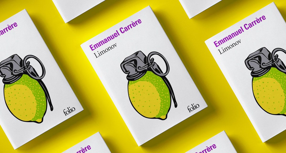 A mock up of many copies of the book "Limonov"