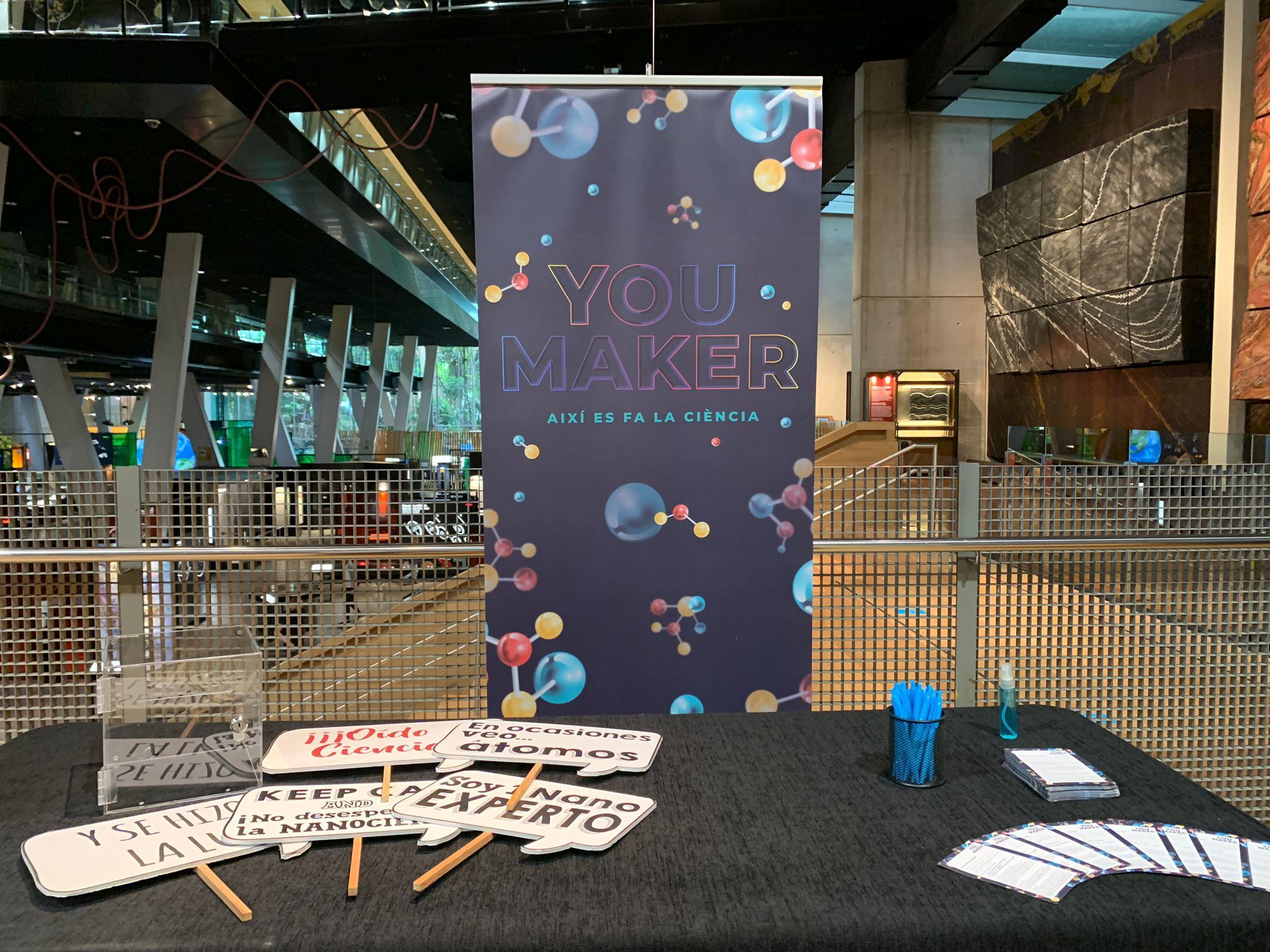 stand youmaker nit