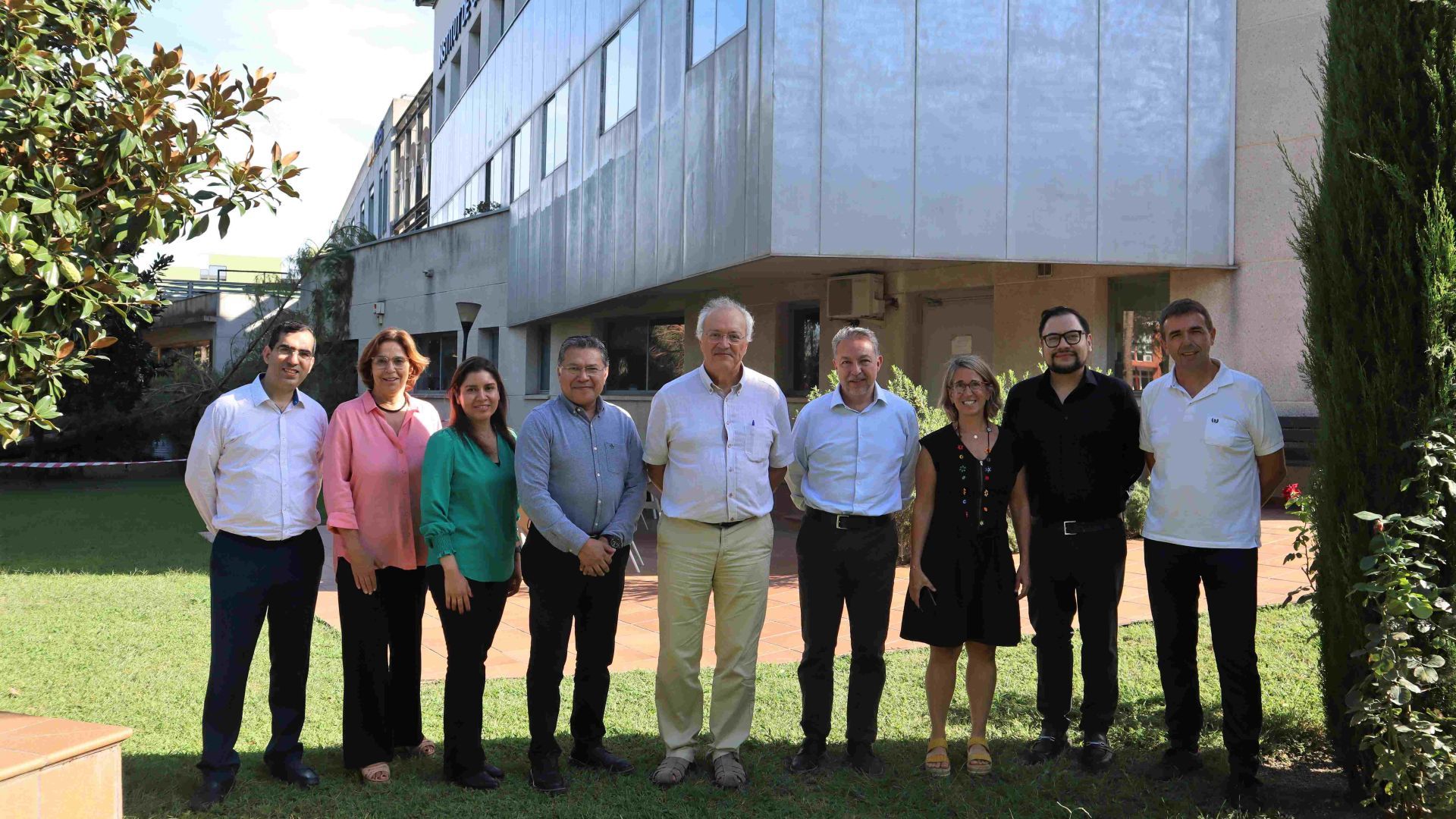 Visit of the Tecnológico de Monterrey at ICMAB | ICMAB-CSIC