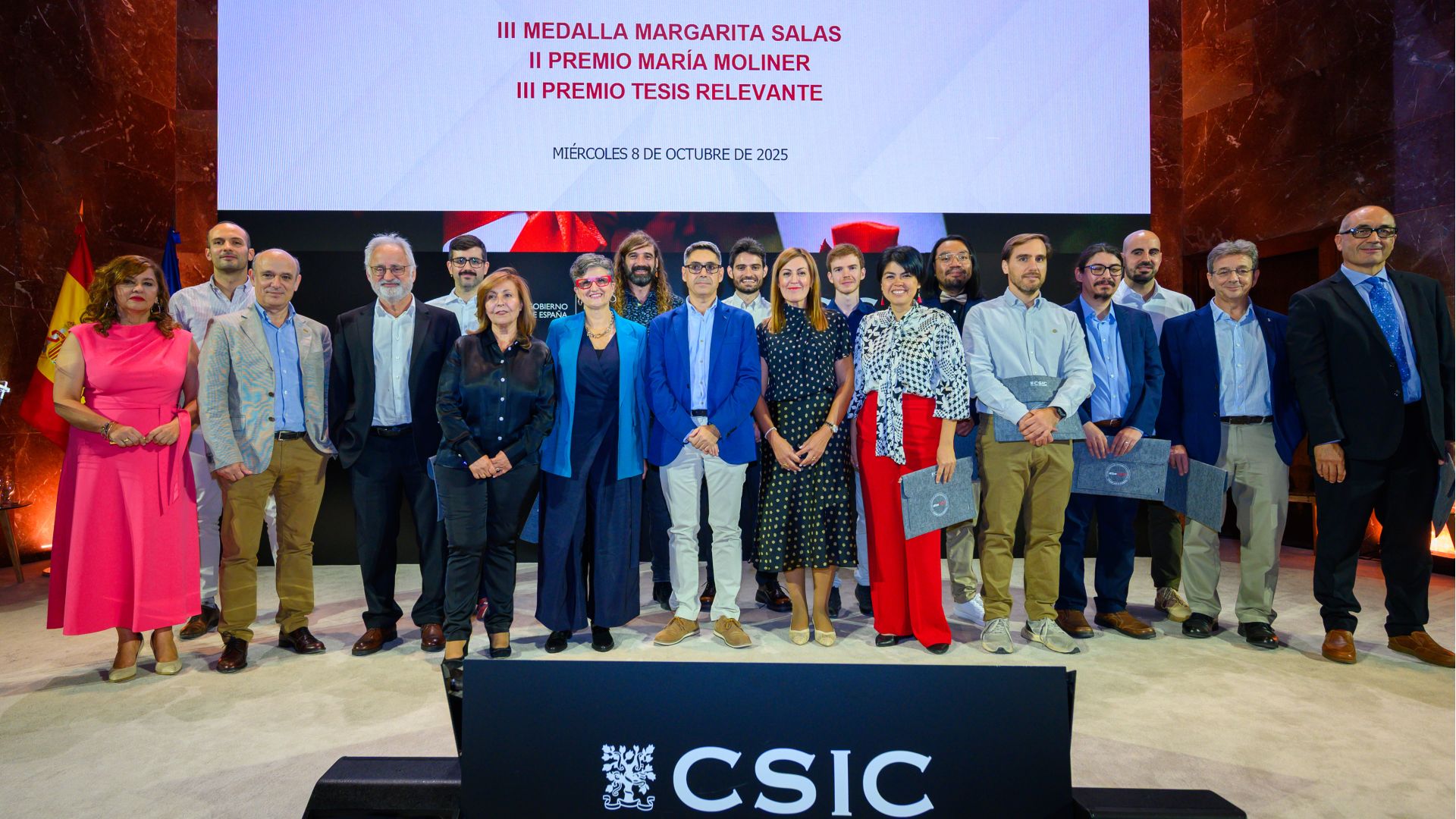 Group photo with the awardees | César Hernández (CSIC)