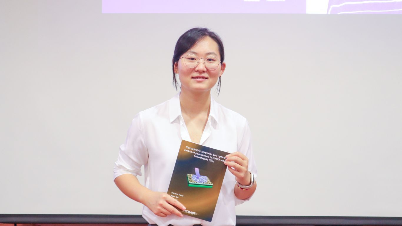 Huan Reno ICMAB - Congratulations Huan Tan, new ICMAB PhD graduate!
